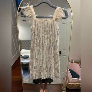 Cream & Silver sequin w/ feathers party dress. NWT SIZE 8 Speechless Kids